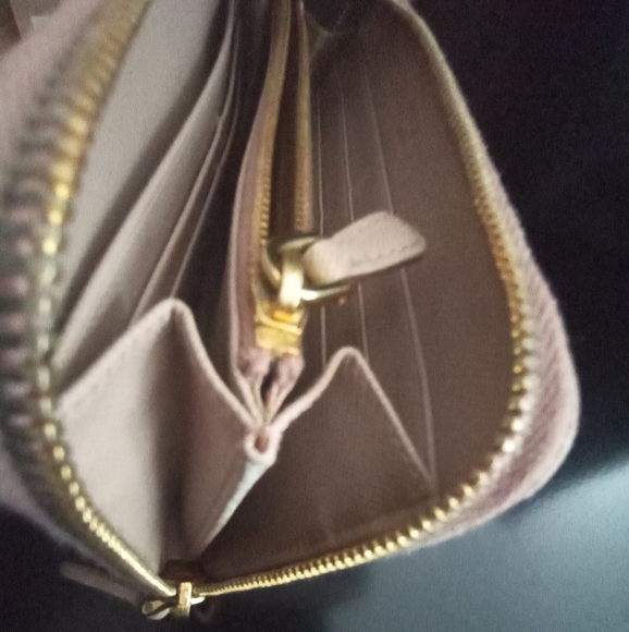 Prada Saffiano Leather Bow Long Zip Wallet - Picture 9 of 14